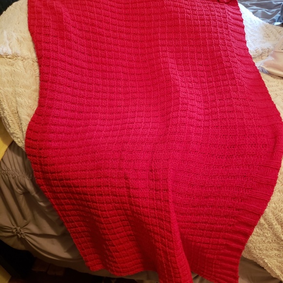 Threshold Bedding | Threshold Reversible Throw Blanket | Poshmark